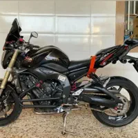 cb1300 Cbr1000 suzuki1000 yamaha1000