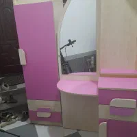 میز آرایشی و بوفه و کمد سه تیکه