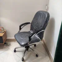 صندلی مدیریتی برند راد سیستم در حد نو