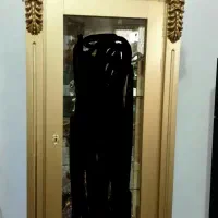 ویترین سه طبقه چوبی