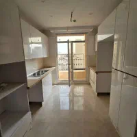 ۶۴ متر /کلید نخورده / فول / بدون مشرف / وحید شمالی