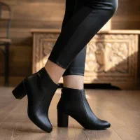 کفش نیم بوت