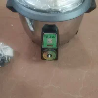 پلو پز تمام اتوماتیک 8 نفره 600 وات نو مارک خزل