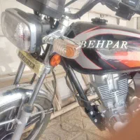 موتورسیکلت به پر۲۰۰ مدل۴۰۴