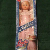 عروسک آنتیک
