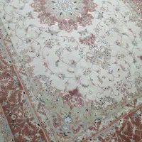 فرش 6 متری فوق‌العاده خوش نقش و ضخیم