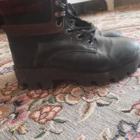 کفش کار و کوهنوردی