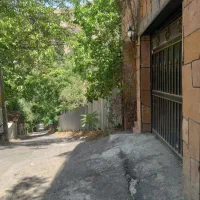 000-2زمین-دارای-دو-عمارت-مجزا450-متری