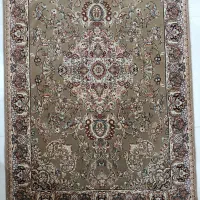 فرش سالم بدون زدگی کم استفاده شده
