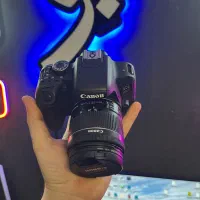 دوربین ۸۰۰d کانن در حد نو زیر ۱۴ هزار شات