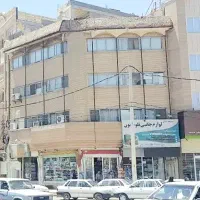 واحد مسکونی بر اصلی خیام و میرزا شیرازی