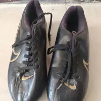 کفش فوتبالی