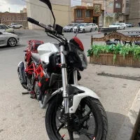 بنلی ۲۵۰