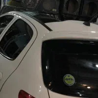 نصب شیشه دودی حرفه ای با ضمانت در محل