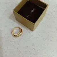 انگشتر طرح طلا نگین دار و شیک