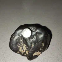 چند عدد شهاب سنگ