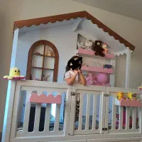 تخت خواب دخترانه در حد نو شرکتی