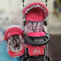 کالسکه وکریر و ساک و تمیز وان حمام پلاستیکی