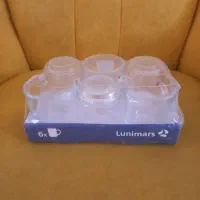 نیم لیوان فرانسه و تعدادی لباس پسرانه