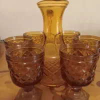 پارچ و لیوان انتیک عسلی ایتالیا