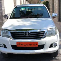 تویوتا هایلوکس ۲۰۱۵