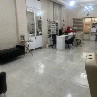 اجاره  (70 متر) آرایشگاه زنانه فول با لوازم
