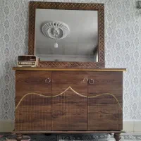 زیرتلویزیون سه تیکه