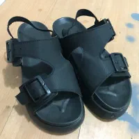 کفش تابستونی