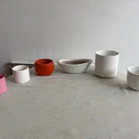 شیش عدد گلدان متنوع
