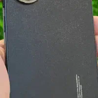 گوشی موبایل در حداک