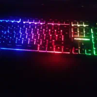 کیبورد RGB کاملا سالم در حد نو مکانیکال