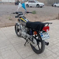 هندا ۱۲۵|موتورسیکلت|رباطکریم, رباطکریم|دیوار