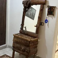 اینه و کنسول چوبی