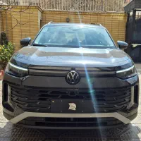 فولکس واگن تایرون L مدل 2025 ،مشکی،با پلاک و مدارک