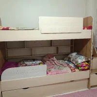 تخت دو طبقه