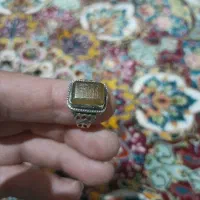 انگشتر نقره سنگ عقیق روش دعا حک شده است