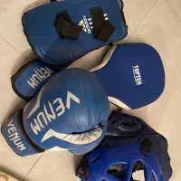 دستکش و ست مسابقه