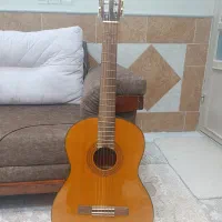 گیتار یاماها c70