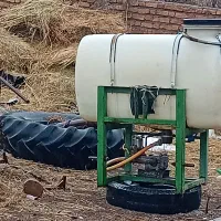 سمپاش ۴۰۰ لیتری پشت تراکتور