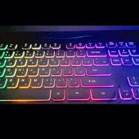 تایپیست حرفه ای دورکار هستم