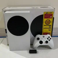 کنسول بازی Xbox Series S تک دسته در حد آکبند