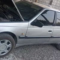 پژو 405 نقره ای