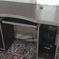 میز کامپیوتر