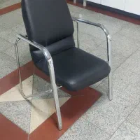 صندلی انتظار دست دوم