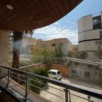 آپارتمان  دو‌خوابه جنوبی رباط اول