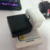 اداپتور سامسونگ به همراه تبدیل