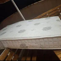 فروش تخت ۱۲۰×۲۰۰ همراه تشک خوشخواب سالم