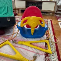 تاب کودک و حدود ۵۰ عدد توپ