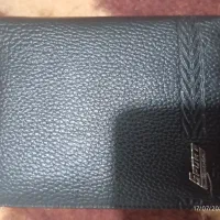 کیف پول پیدا شده (صاحب با مشخصات بیاد)