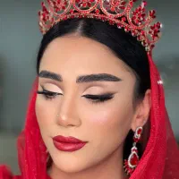 گریم و میکاپ